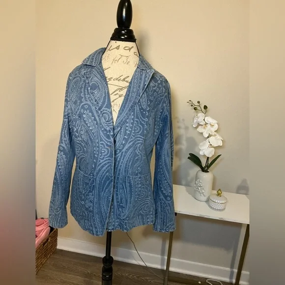 Solitaire Women's Blue Paisley Jacket - Picture 3 of 8